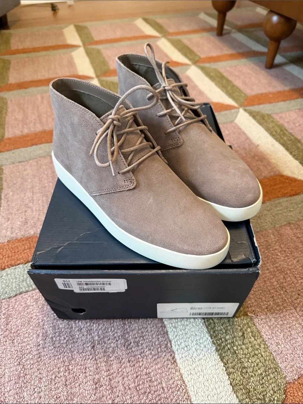 Men's Taupe Suede Lace-Up Chukka Sneakers